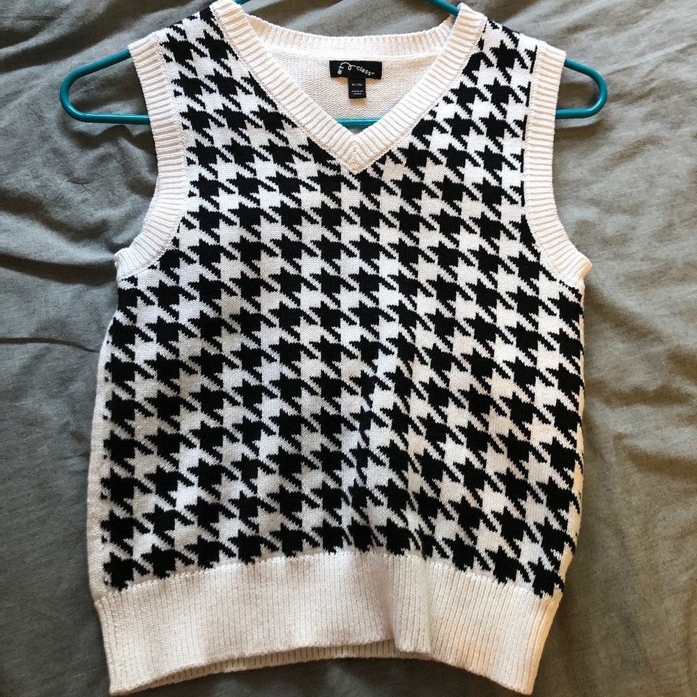 Checkered Sweater vest